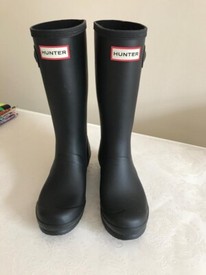 adidas minnie mouse sandals